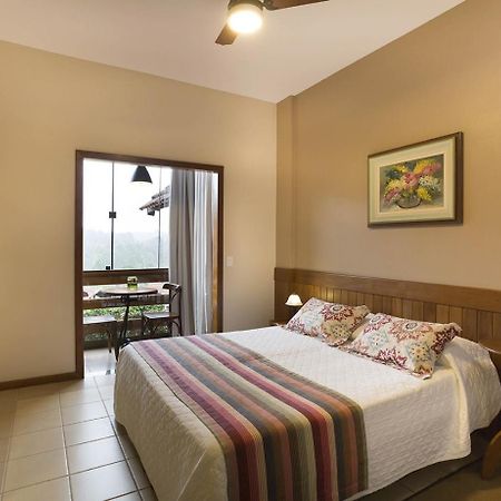 Pousada Dos Pinhos Hotel Педра Азул Екстериор снимка