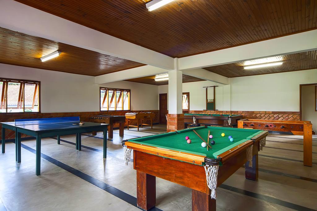 Pousada Dos Pinhos Hotel Педра Азул Екстериор снимка